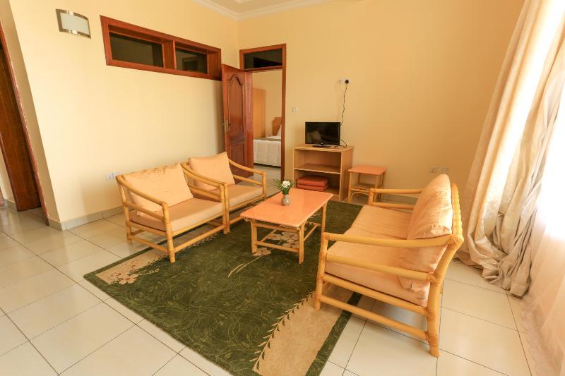 Faraja Hotel Рухенгери Екстериор снимка